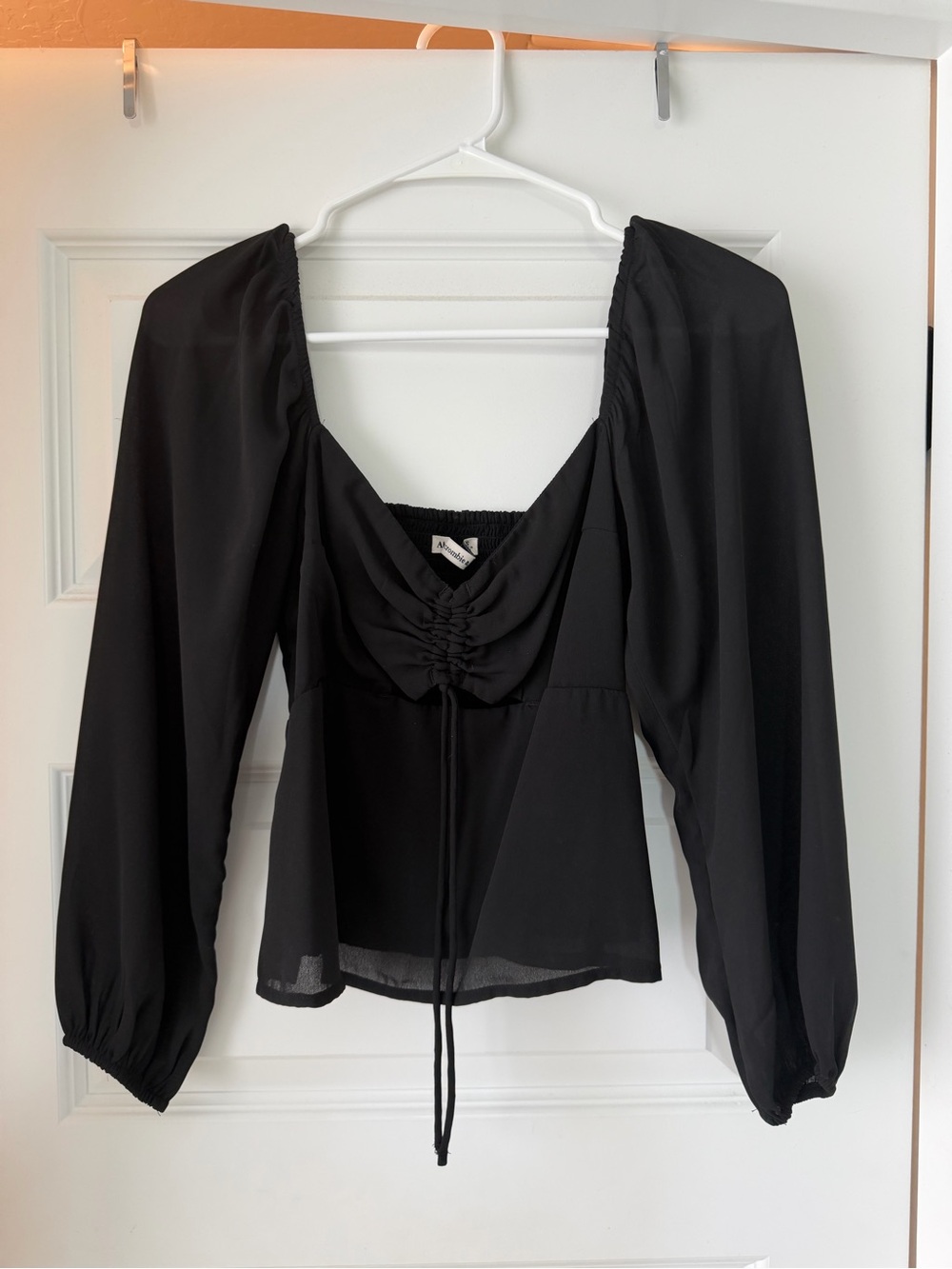 Abercrombie & Fitch Black Square-Neck Ruched Long-Sleeve Blouse